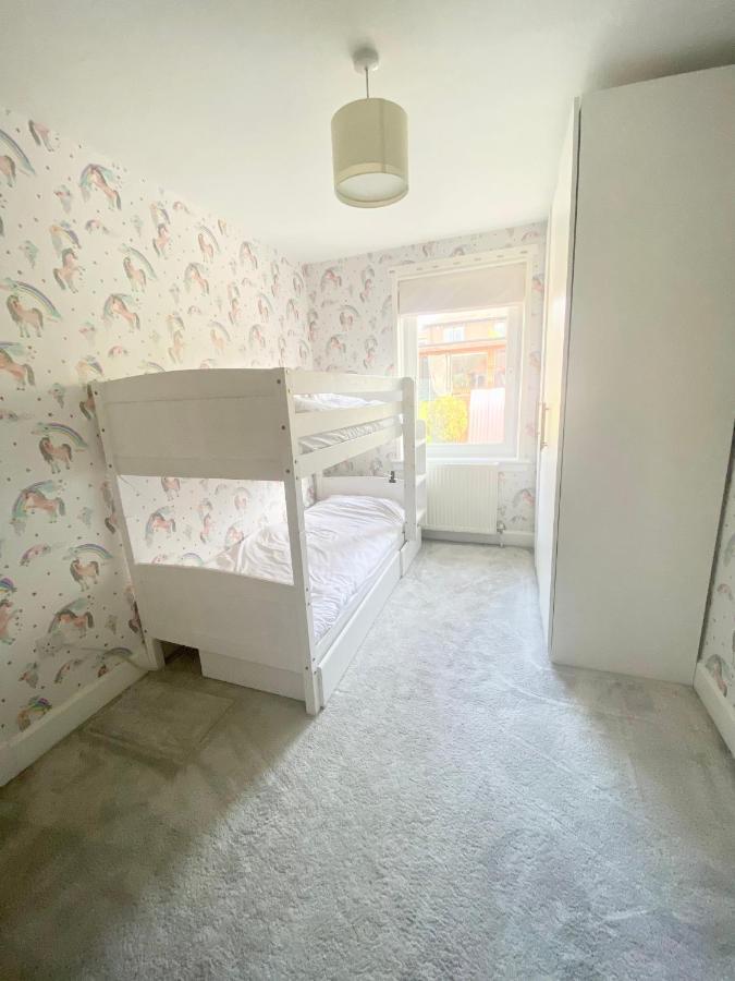 Hébergement de vacances Sunny, Stylish 2-bed In Morningside Édimbourg